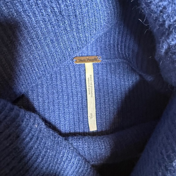 Free People Softly Sturctured Colorblock Turtleneck Sweater Cozy Relaxed S - Picture 4 of 8